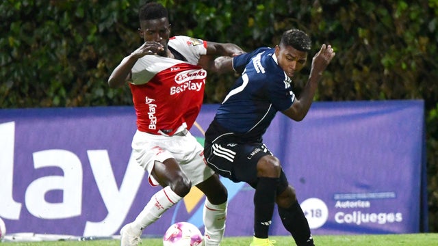 Medellin vs Santa Fe es aplazado por la Dimayor - VizzorImage
