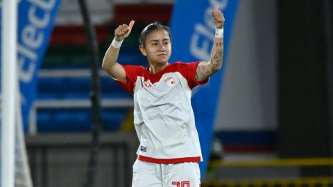 Karla Viancha marca gol de camerino con Santa Fe en Libertadores - VizzorImage