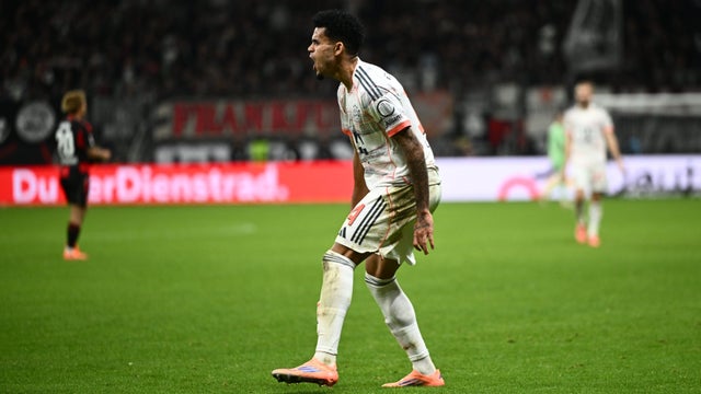 Luis Díaz lideró la victoria de Bayern Múnich con un doblete