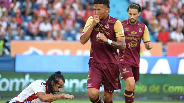 Tolima sorprendió a Junior y lo derrotó en Barranquilla Tolima sorprendió a Junior y lo derrotó en Barranquilla