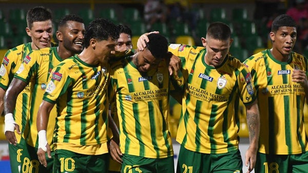 Real Cartagena se lució en el Jaime Morón tras vencer a Atlético