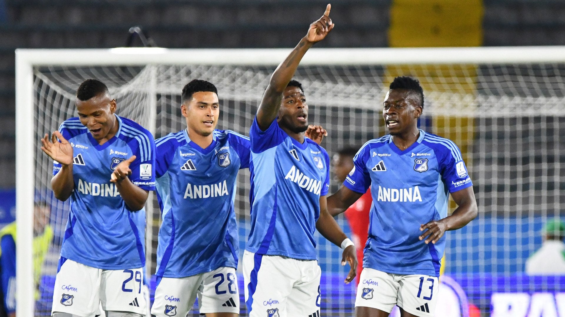 Millonarios remontó a América de Cali