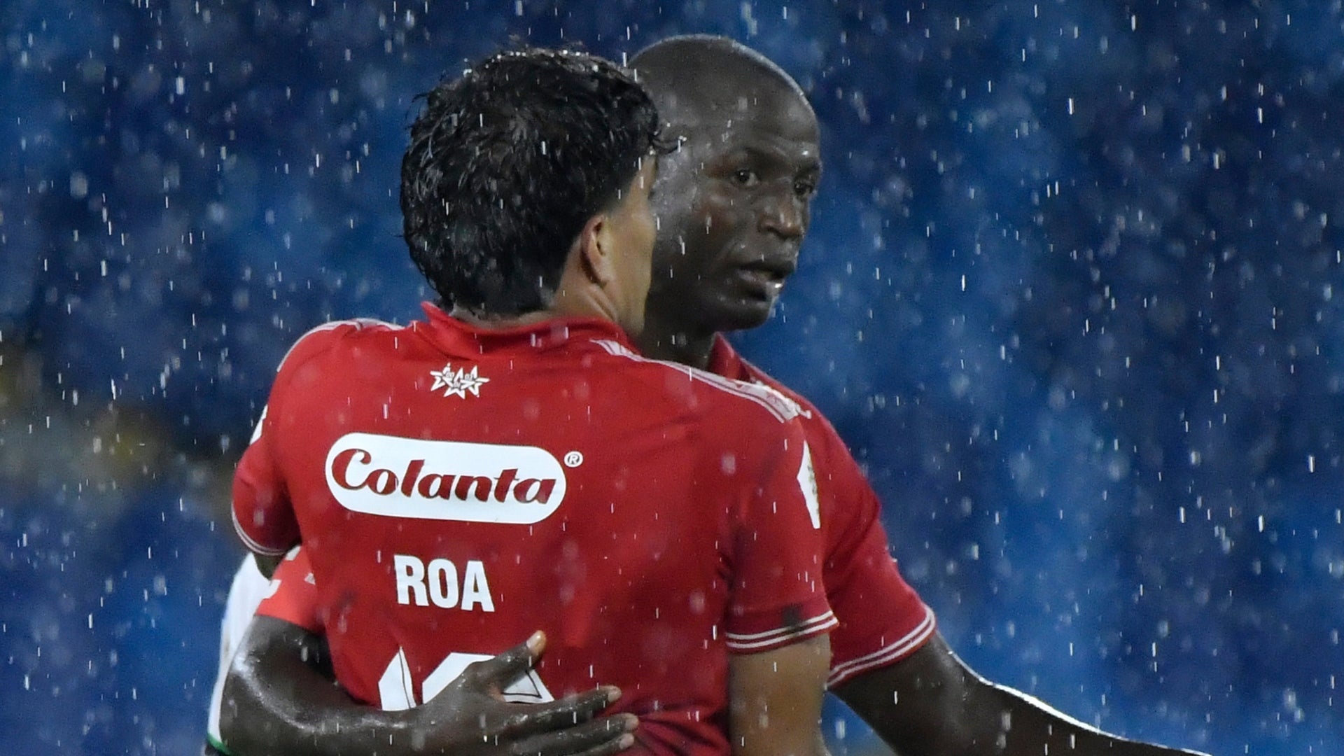 Adrián Ramos y Andrés Roa en América - VizzorImage