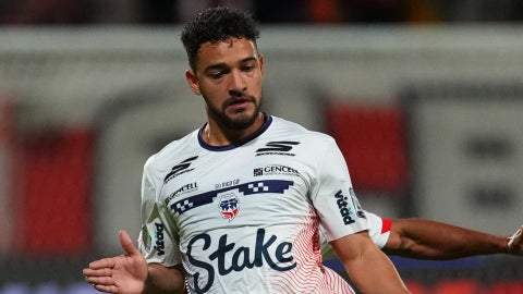 Andres Arroyo gol de camerino en Medellin vs Fortaleza - VizzorImage