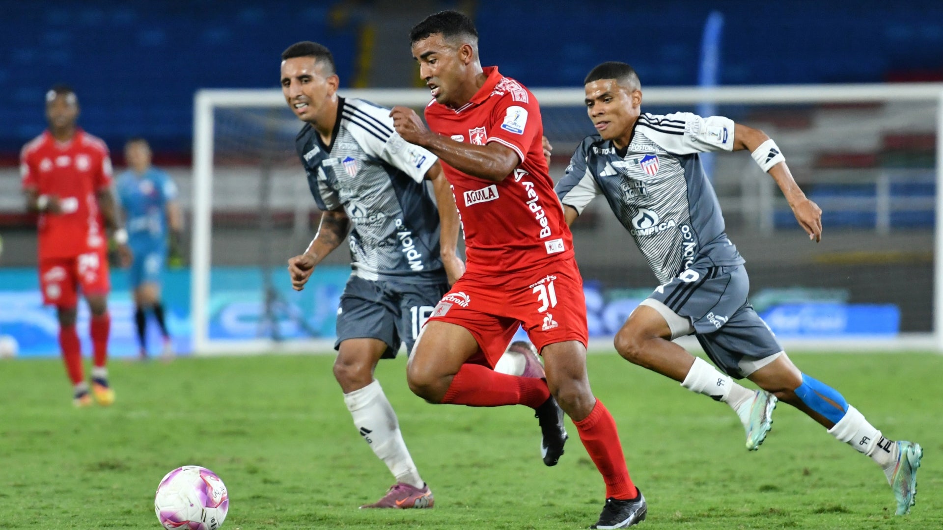 Sancion a America y Junior en Copa - VizzorImage