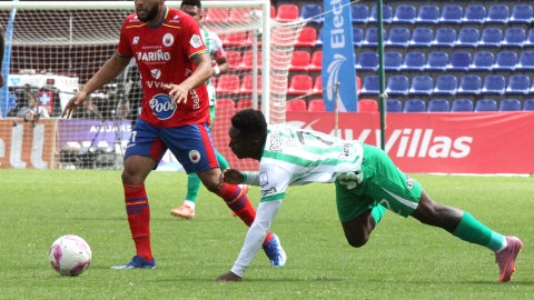 Nacional se quedó con uno menos ante Pasto