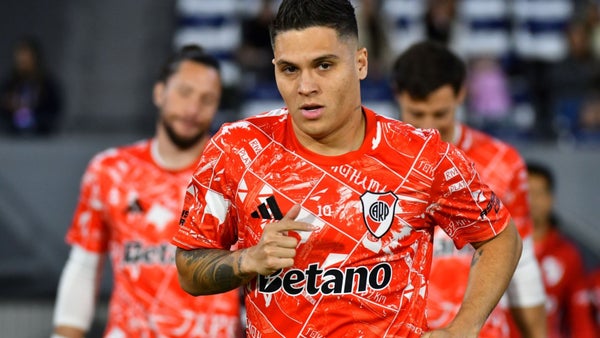 Juanfer Quintero y una decisión que sacudiría el mercado de fichajes Juanfer Quintero y una decisión que sacudiría el mercado de fichajes