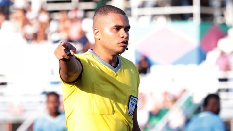 Arbitro Javier Villa en Real Cartagena vs. Cucuta - VizzorImage