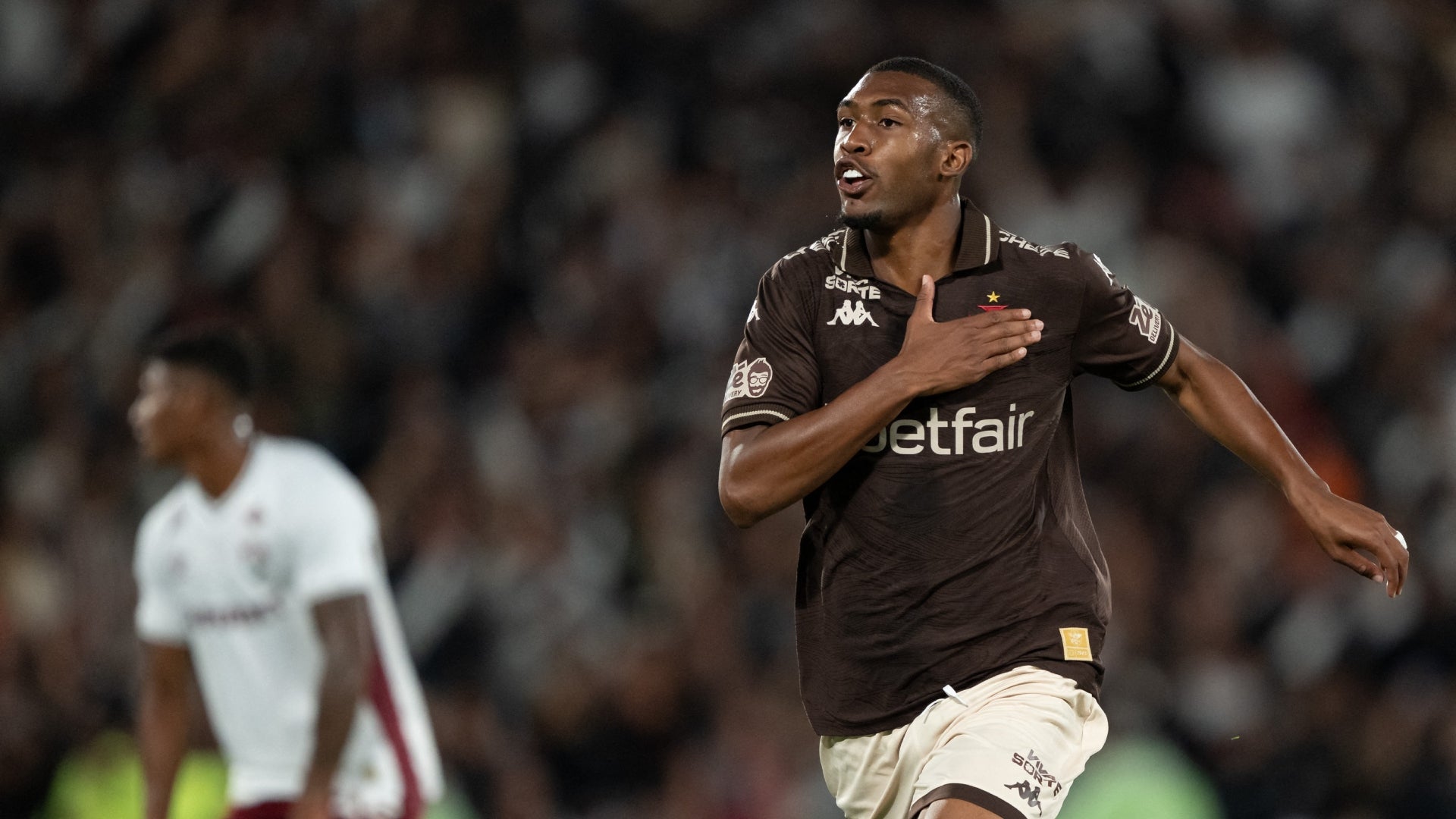 Rayan, figura del triunfo de Vasco da Gama sobre Fluminense - AFP