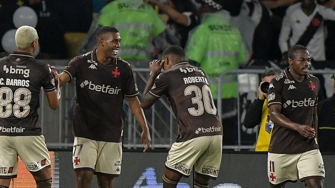 Con Andrés Gómez y Carlos Cuesta, Vasco da Gama venció a Fluminense