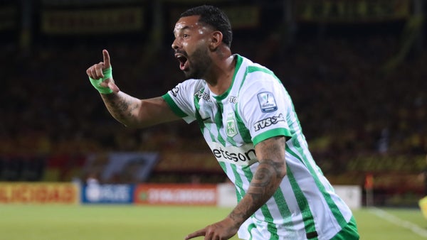 Edwin Cardona fue expulsado con Nacional ante Once Caldas