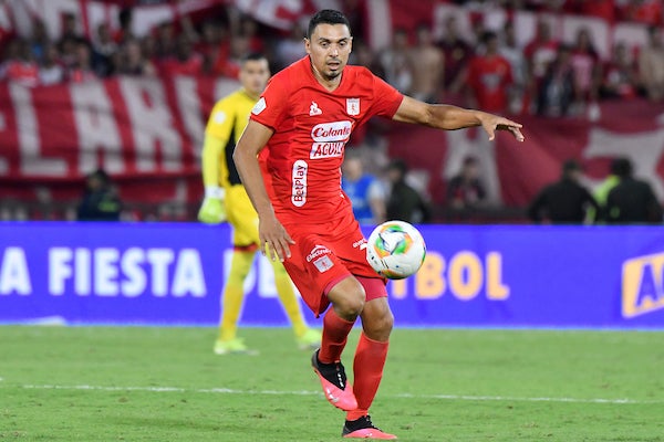 Bocanegra no ha tenido una gran regularidad con América