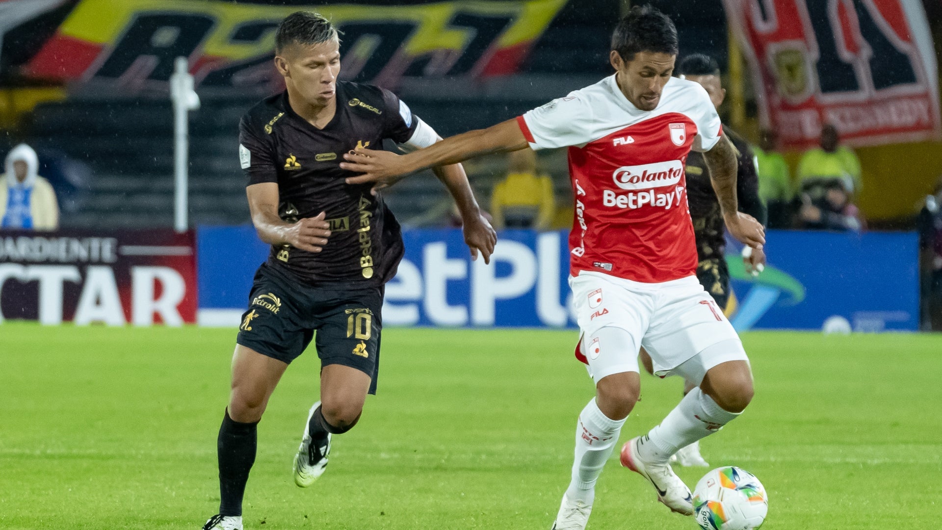 America y Santa Fe buscan la clasificacion - VizzorImage