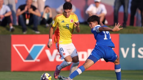 Colombia no pasó del empate ante El Salvador - @LaSelecta_SLV
