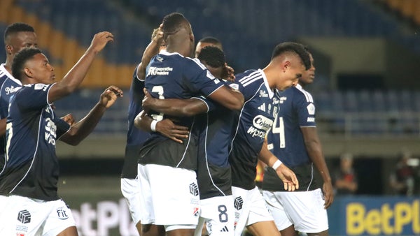 Medellín goleó a Pereira y es líder de la Liga BetPlay Medellín goleó a Pereira y es líder de la Liga BetPlay