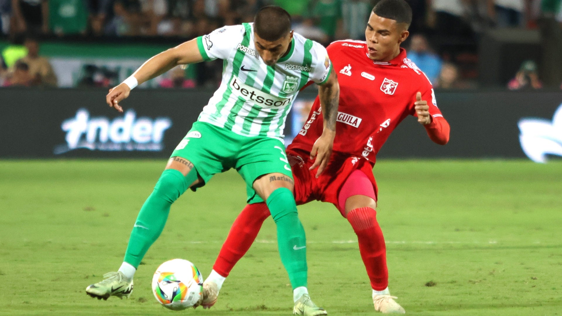 Nacional y América son los dos equipos más populares del país