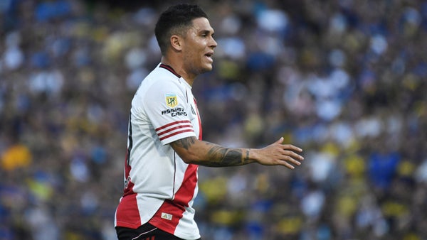 Juanfer Quintero tuvo un fuerte cruce con periodista tras perder ante Boca