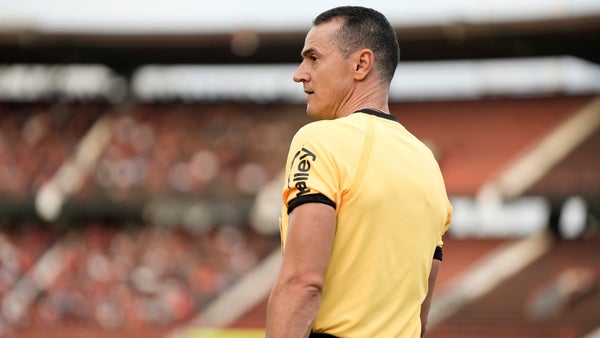 ¡Roja directa! Cúcuta se quedó con uno menos ante Jaguares