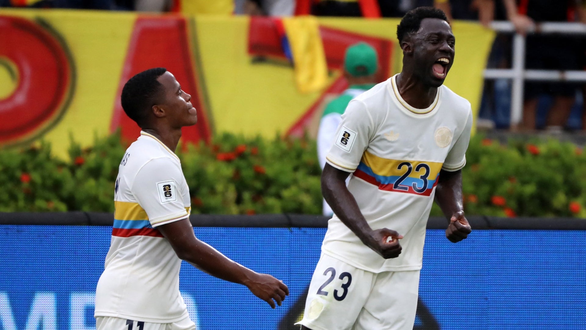 Jhon Arias y Davinson Sánchez en seleccion Colombia - AFP