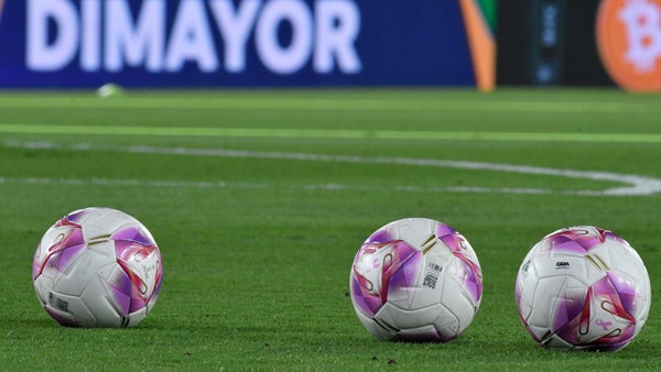 Campeón del FPC habría terminado el contrato con tres futbolistas Campeón del FPC habría terminado el contrato con tres futbolistas