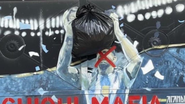 Vandalizan murales de Lionel Messi