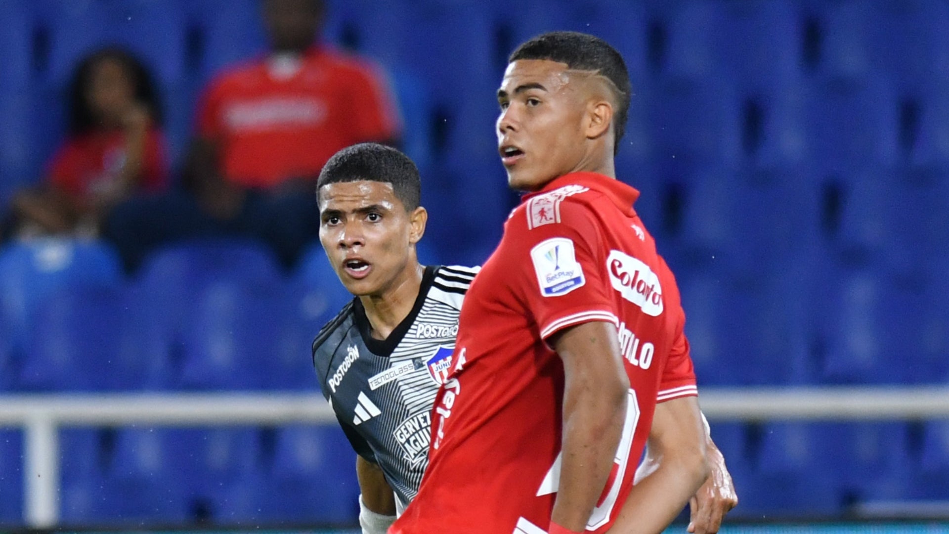 America y Junior pelean en lo alto de la reclasificacion - VizzorImage