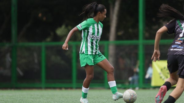 El fútbol femenino brilló con fuerza en la Super Copa de la No Violencia