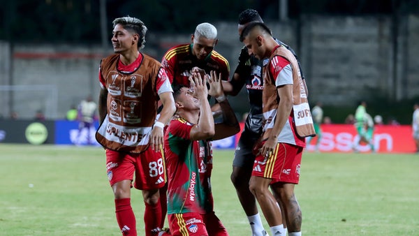 Junior pierde a dos piezas clave para recibir a Atlético Nacional