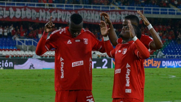 América conquistó un agónico triunfo vs. Medellín en cuadrangulares América conquistó un agónico triunfo vs. Medellín en cuadrangulares