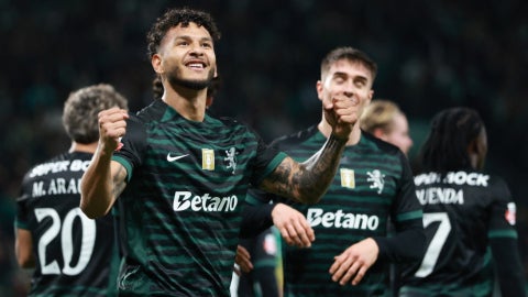 Luis Suárez marcó doblete en Portugal