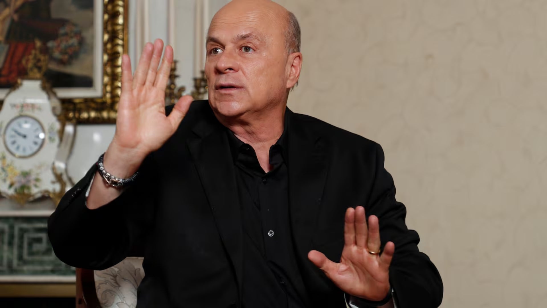 Carlos Antonio Vélez elogió a jugador de la B