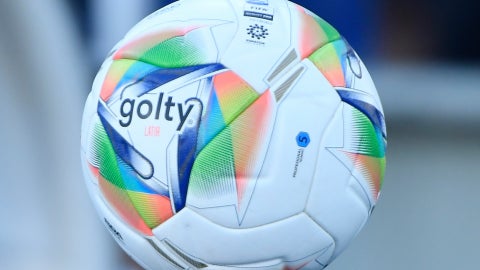 Balon de la Liga y el Torneo BetPlay - VizzorImage