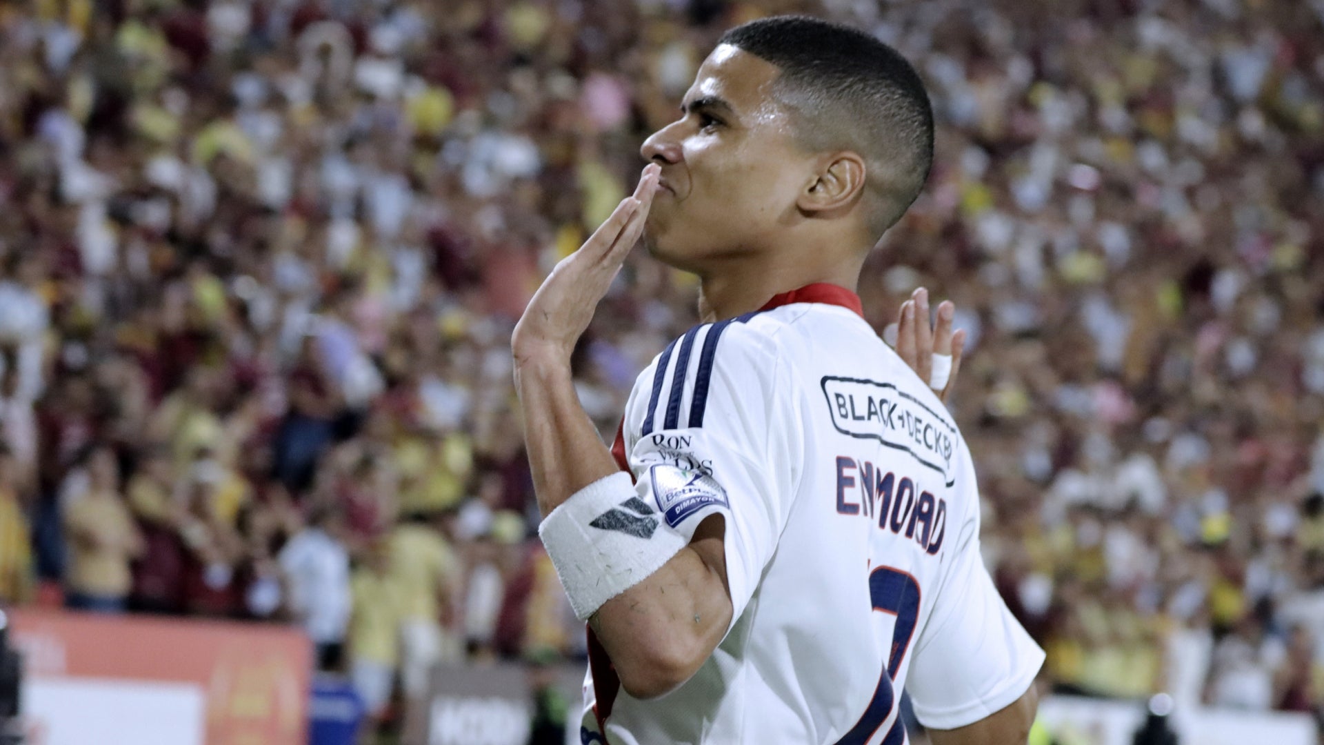 José Enamorado, gran figura de la undécima estrella de Junior en el FPC - VizzorImage