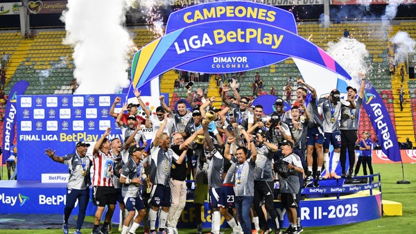 La estrella 11 ya brilla: Junior celebró el título en Ibagué