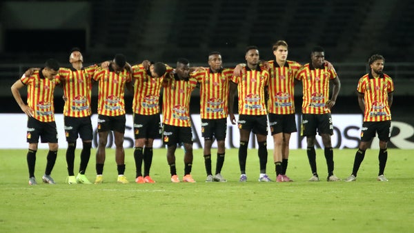 Deportivo Pereira anuncia la salida de siete jugadores