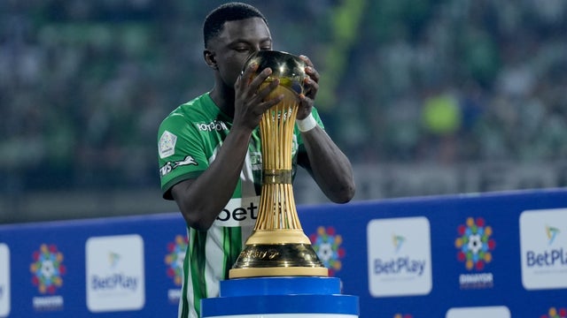 Marino Hinestroza tendría lista su salida del club