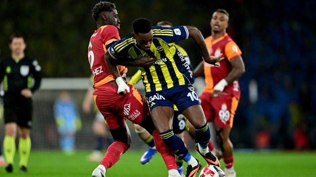 Jhon Durán se consagró campeón en Turquía