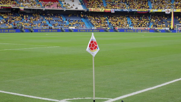 Figura de la selección Colombia fue presentada en su nuevo club Figura de la selección Colombia fue presentada en su nuevo club