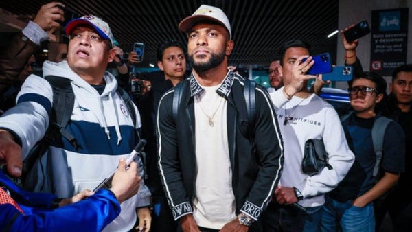 ¿Se cayó el fichaje de Borja? Carlos A. Vélez reveló lo que sucedió