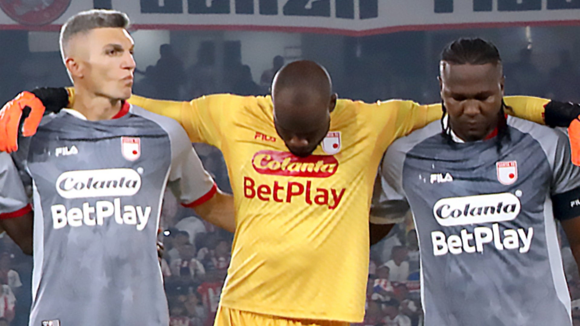 Daniel Torres, Andres Mosquera Marmolejo y Hugo Rodallega en Santa Fe - VizzorImage