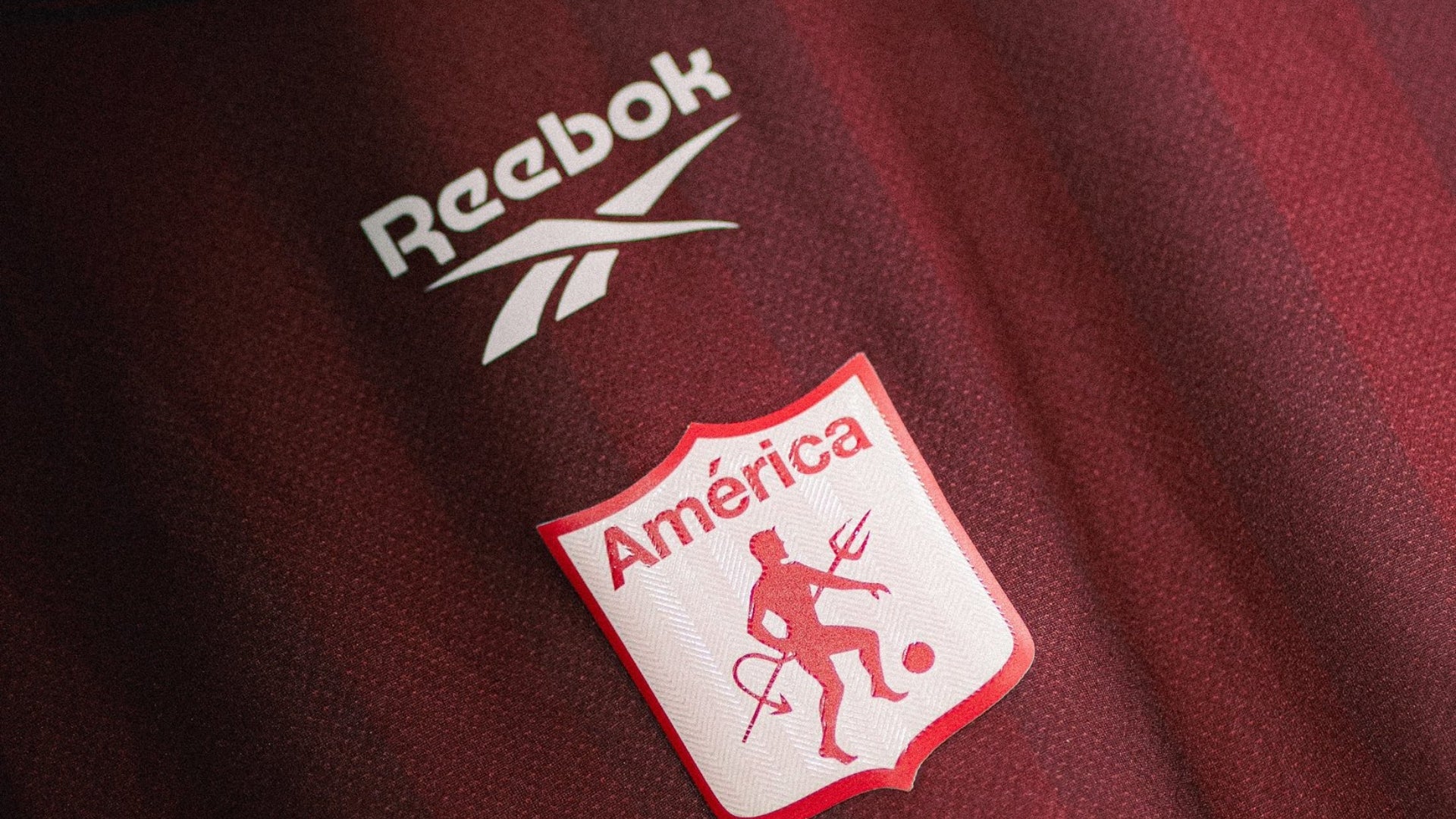 Camiseta de América de Cali (1)