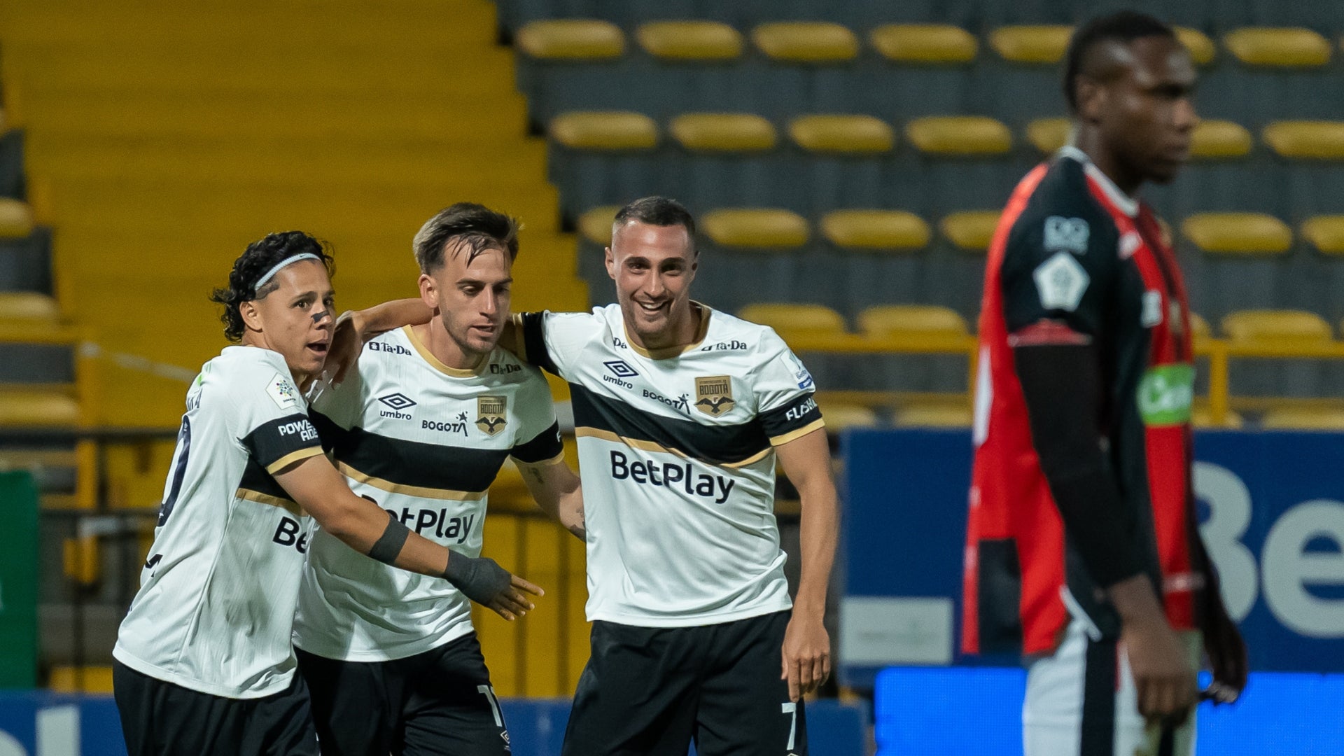 Internacional de Bogota le remonto a Cucuta en la fecha 2 - VizzorImage