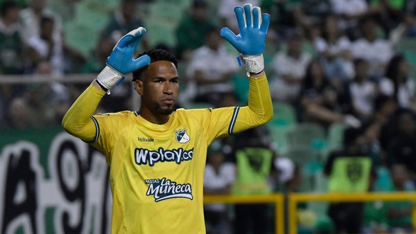 Gallese evitó un golazo de Medellín a Cali con tremenda volada