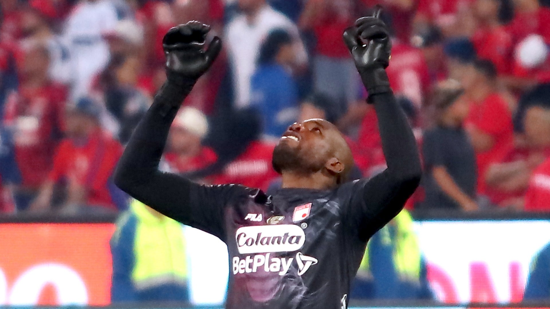 Once Caldas no celebró gol vs. Santa Fe por atajada de Marmolejo - VizzorImage