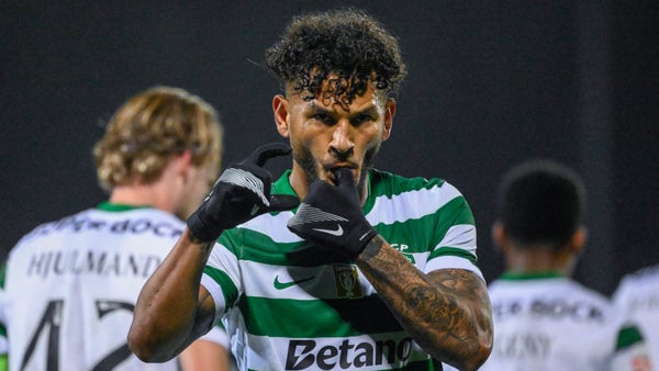 Mira la advertencia que tiene Luis Suárez en Sporting Mira la advertencia que tiene Luis Suárez en Sporting