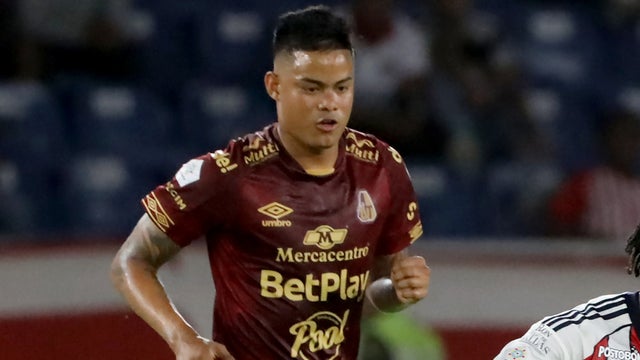Duplican la sanción disciplinaria al Chino Sandoval en Liga - VizzorImage