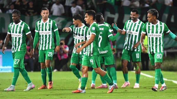 Atlético Nacional le dice adiós a un campeón con emotiva despedida