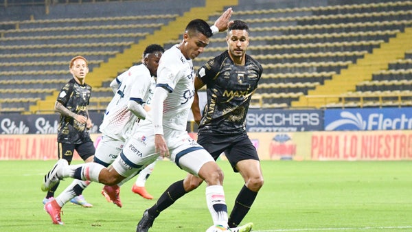 Fortaleza y Llaneros igualaron en un partidazo con lluvia de penales