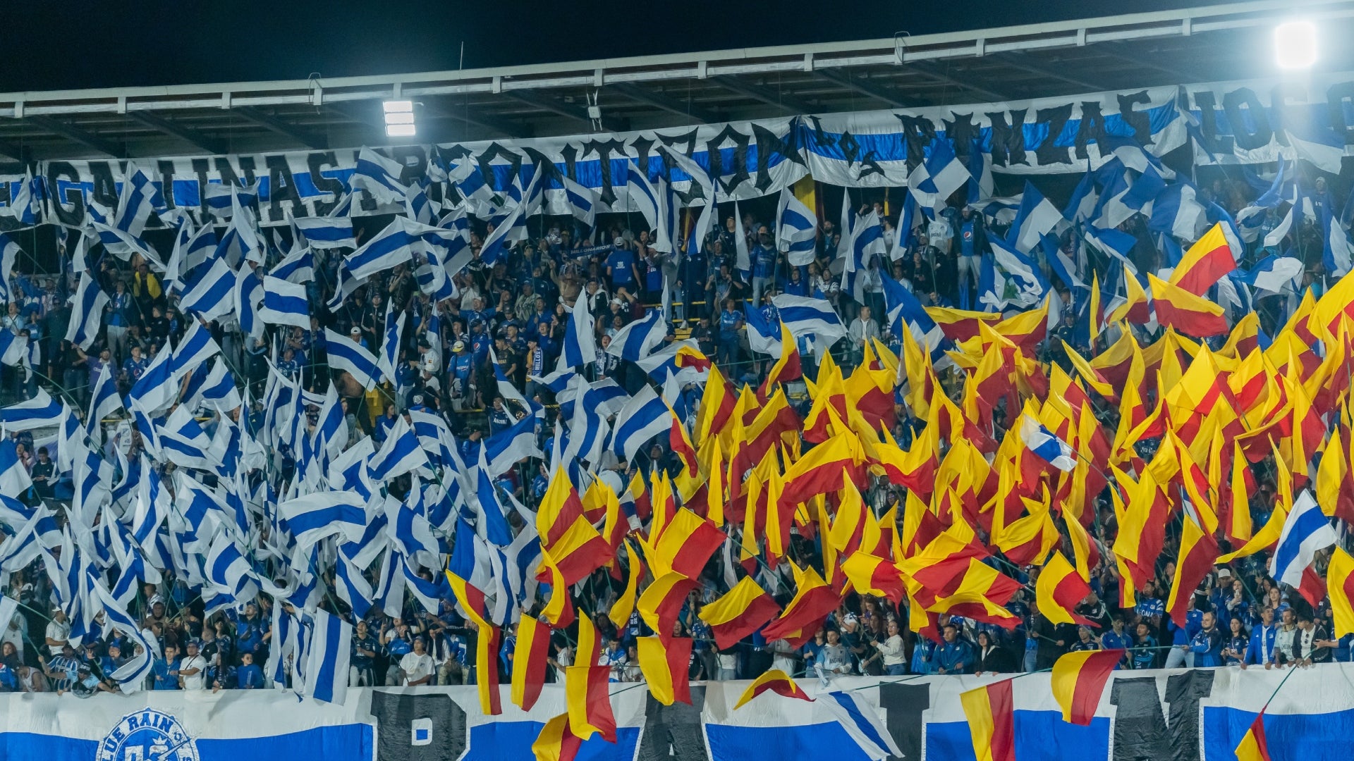 Millonarios realizó un gran banderazo en Pasto