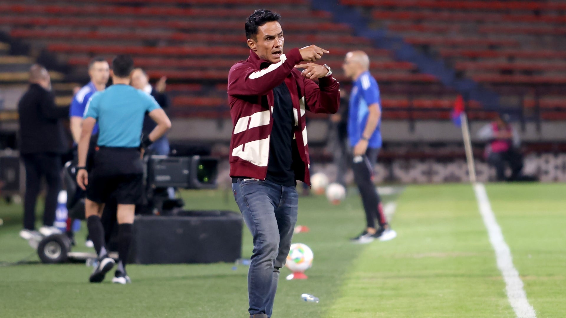 Lucas González se mostró enojado tras el empate ante Medellín